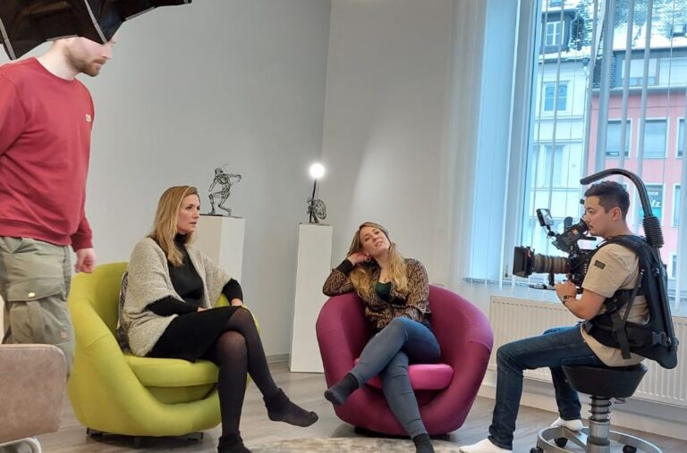 Dreharbeiten des ZDF in der Praxis in Würzburg