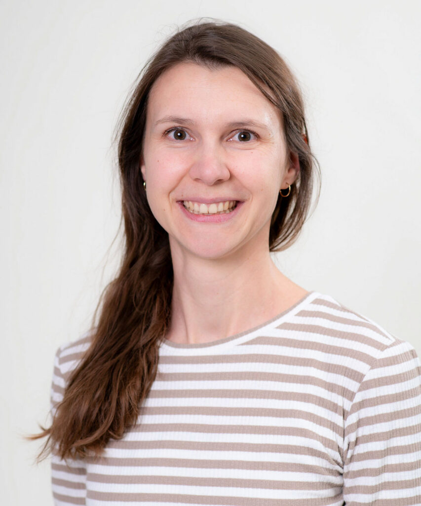 Julia Mal, Psychologische Psychotherapeutin